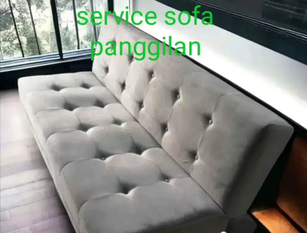 Menerima servis sofa panggilan