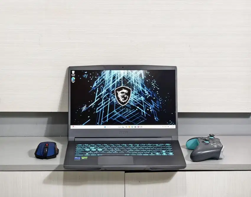 LAPTOP GAMING MSI THIN 15 B12VE I7-12650H NVIDIAGEFORCE RTX 4050 144Hz