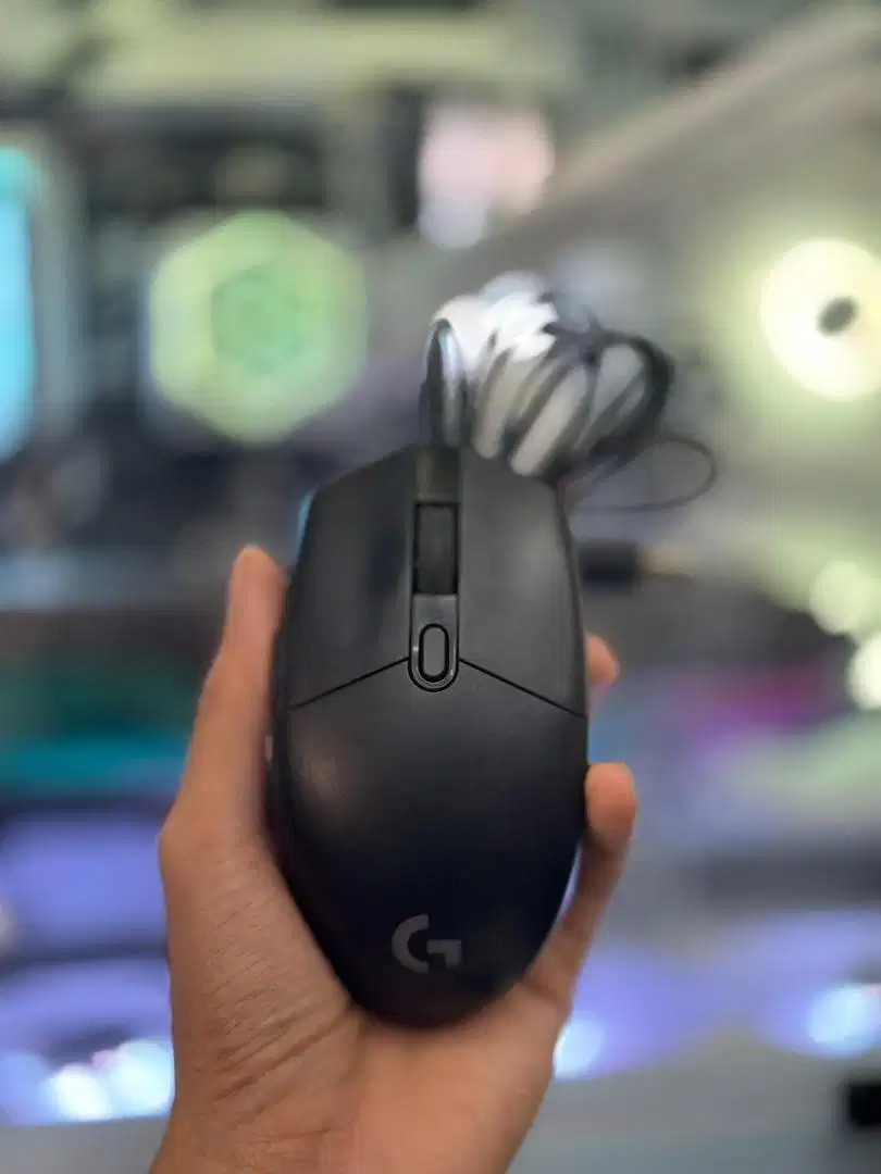 Mouse Gaming Logitech G102 V2 Black Lightsync ARGB Bagus Normal Aman