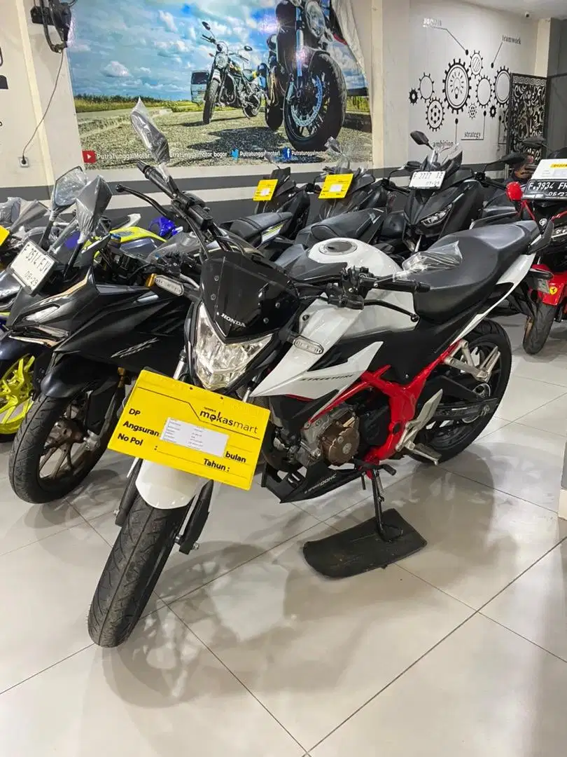 Cb 150 r jual cepat unit cakep