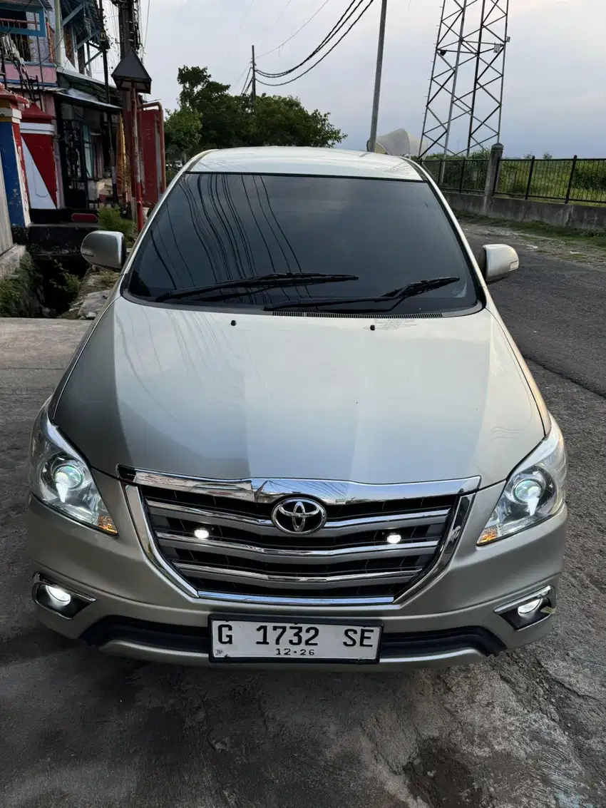 Toyota New Innova V Automatic Diesel 2012