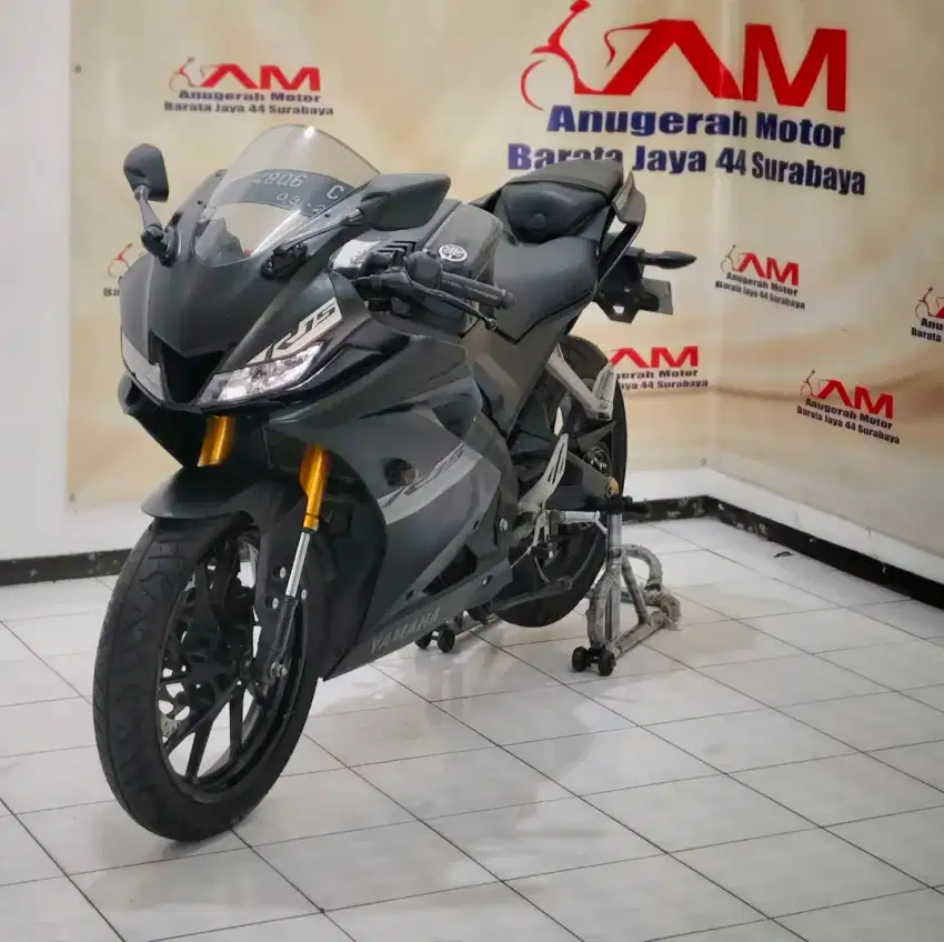 Ready yamaha R15 V3 warna hitam tahun 2021