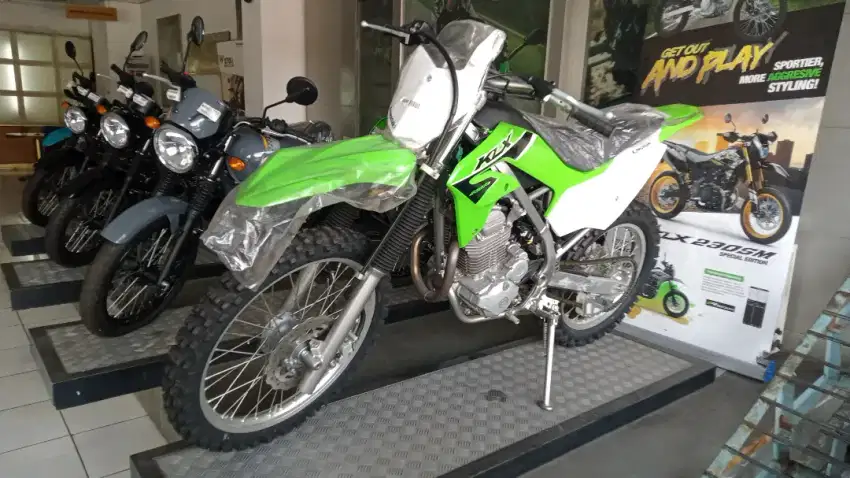 KLX 230 R off road