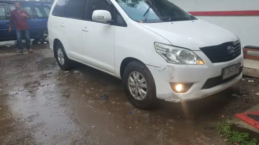 Innova 2.0 G matic 2012