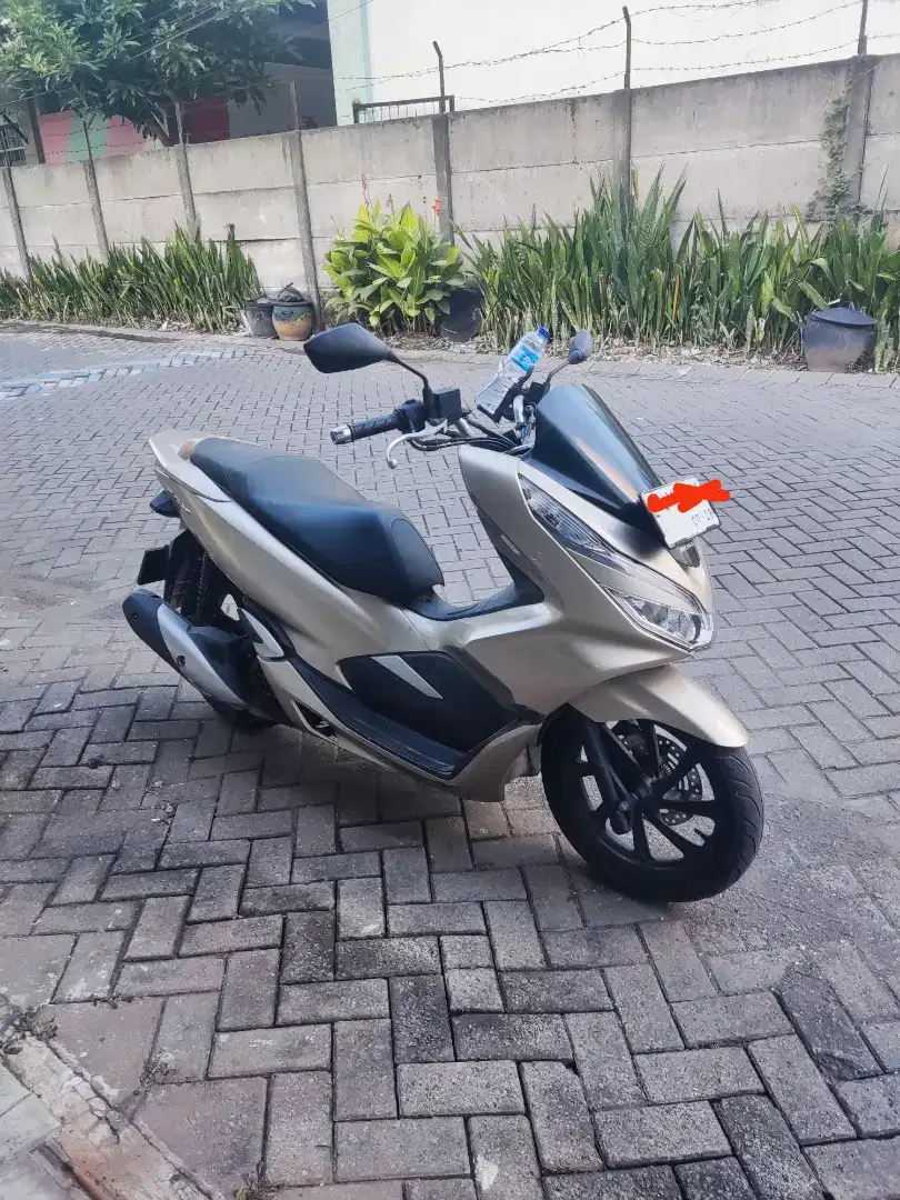 Jual Honda PCX 2018 jarang pakai