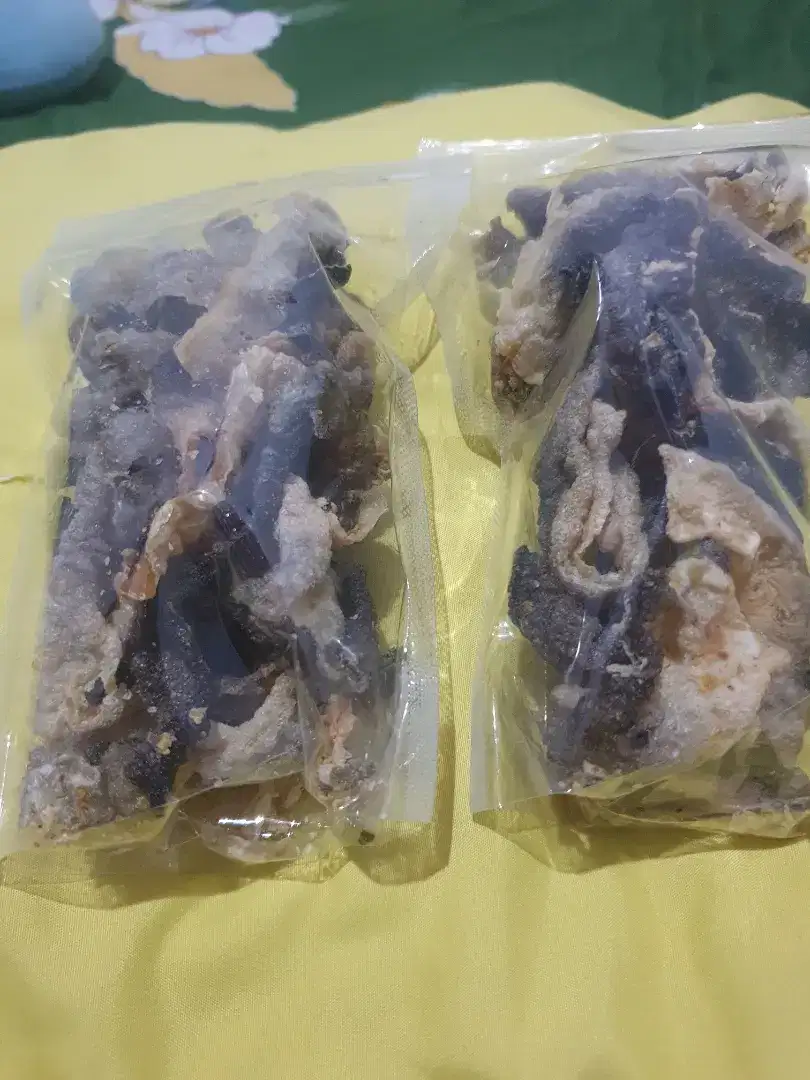 Kerupuk Kulit Ikan Salmon Original Kriuk 70g