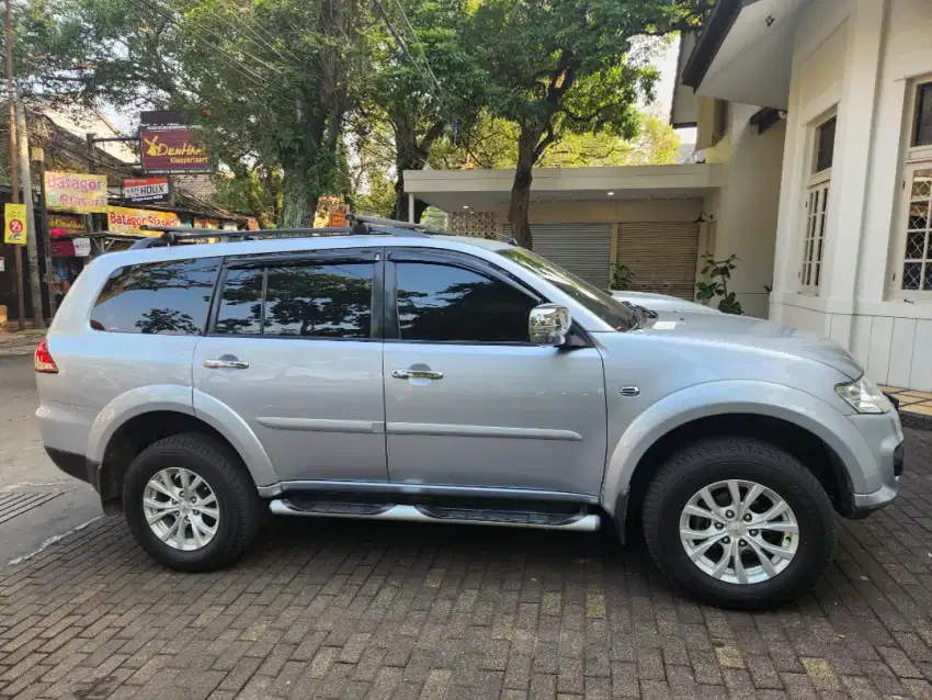 WTS Mitsubishi Pajero Sport Exceed AT 2015