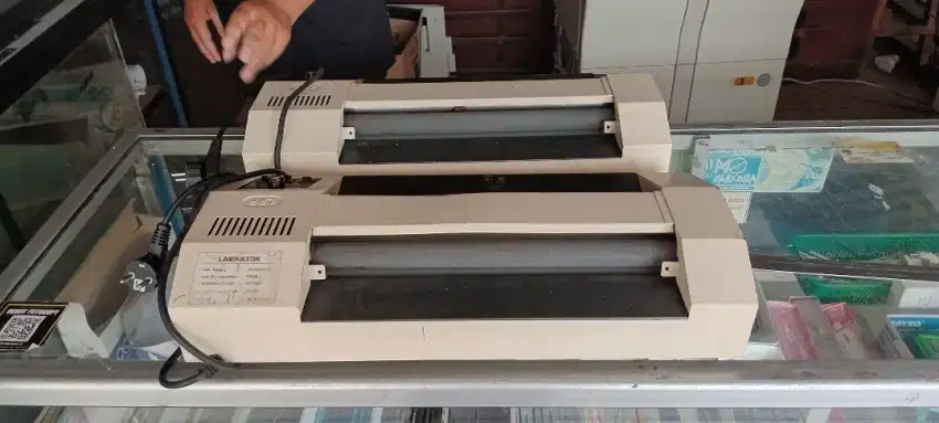 Mesin laminating