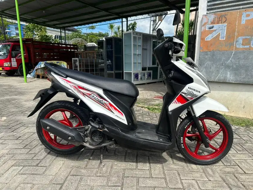 YAQIK MOTOR HONDA BEAT FI TAHUN 2014