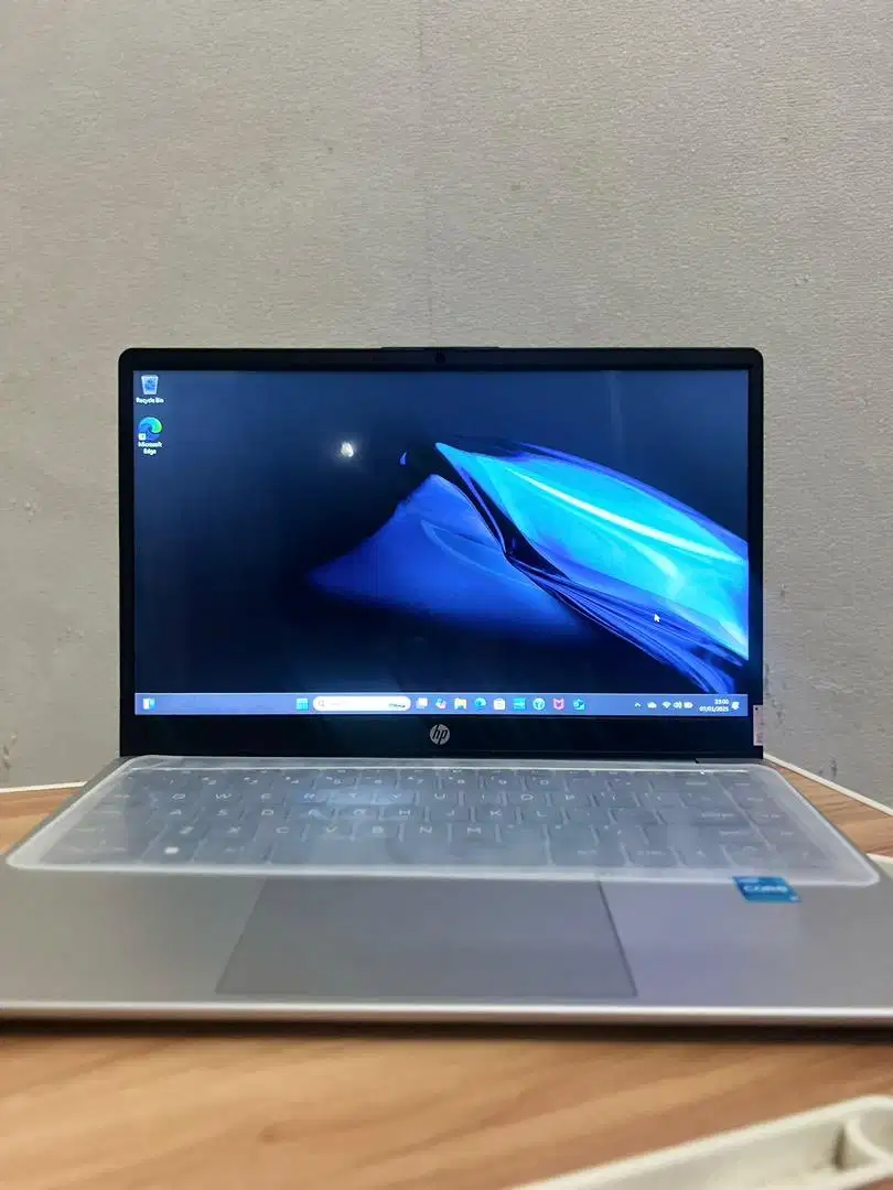 Laptop HP 14 Core i3 16GB/256GB MULUS MASI BARU