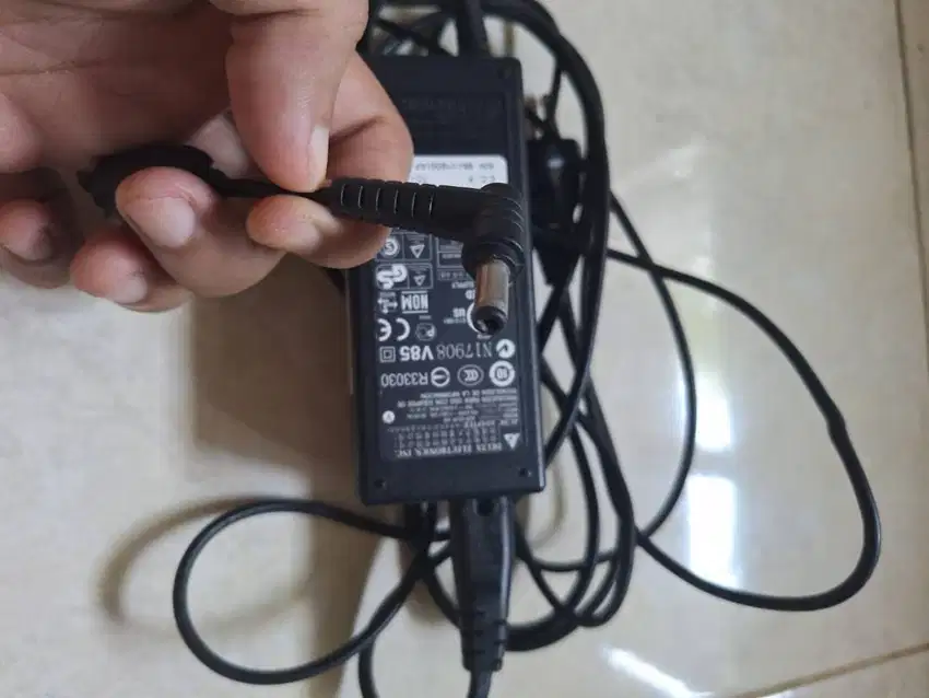 Charger laptop original Axioo original 100%