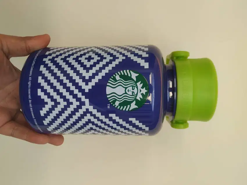 Botol Minum Starbucks 1 Liter Motif Batik Blue