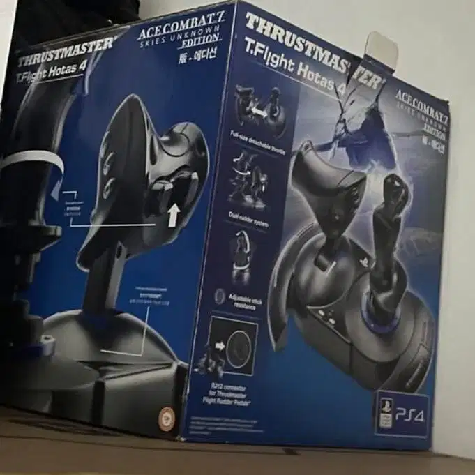 Thrustmaster T-Flight Hotas 4 | Flightsimulator Joystick PC and PS