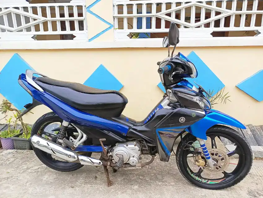 JUPITER Z 2010 LENGKAP
MESIN SEHAT,,STATER OK
KELISTRIKAN HIDUP SMUA