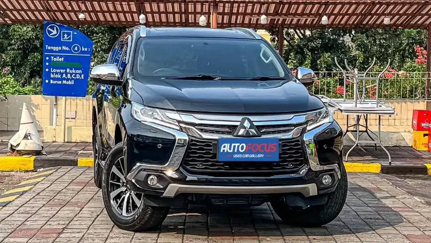 Tdp50JT Mitsubishi Pajero Sport Dakar Dakkar 2.4 AT Diesel Hitam 2020