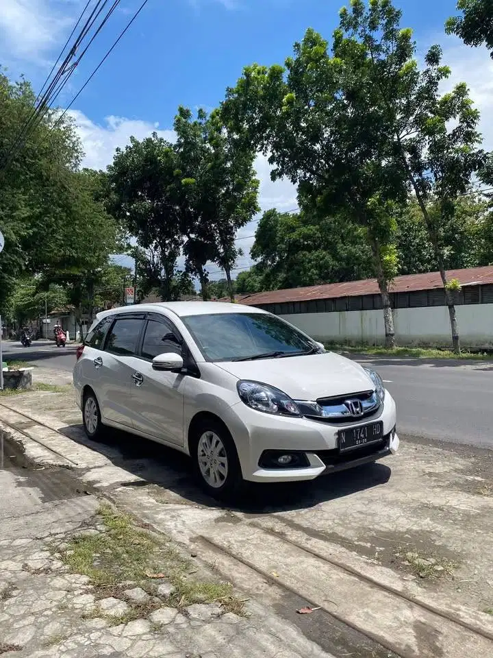 Honda Mobilio 1.5 E 2016 Plat N duro mobil bekas sekoto