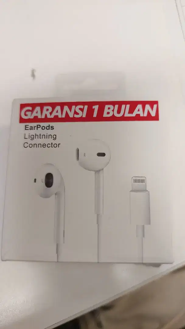 EarPods Lightning Connector