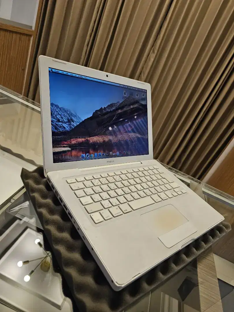 Macbook original murah meriah kerja sekolah