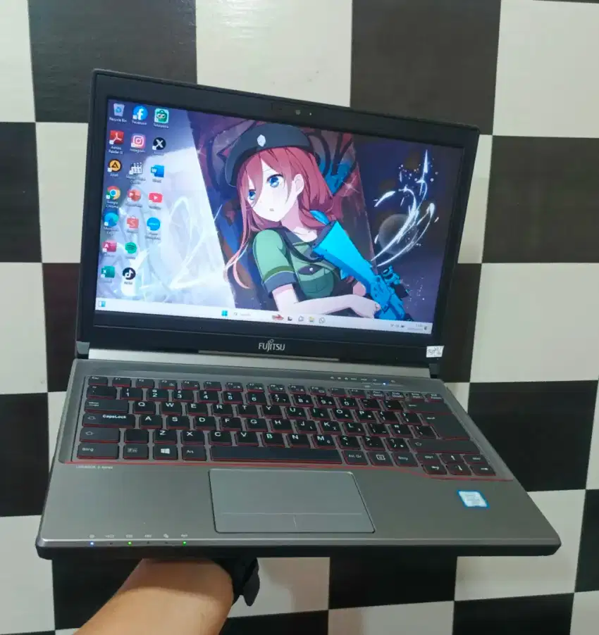 Fujitsu Lifebook E736 slim core.i5 gen6 Ram8GB/ssd256GB bogor