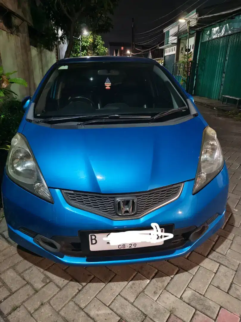 Di jual honda Jazz RS metic 2009