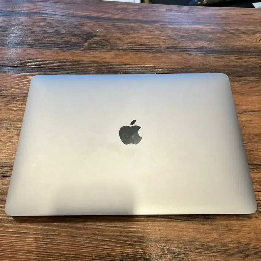 Macbook Air M1 256GB iBox