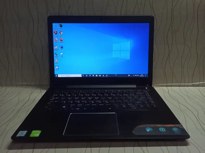 Laptop karyawan /pelajar.. Lenovo ideapad 500s Core i5 Gen6/8Gb/240GB