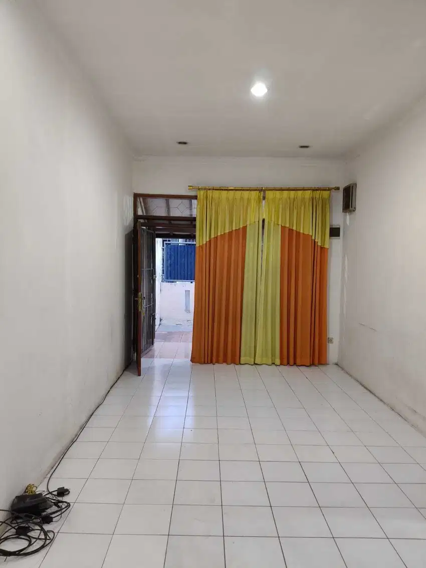 Disewakan Rumah Taman Holis Indah Bandung Kota