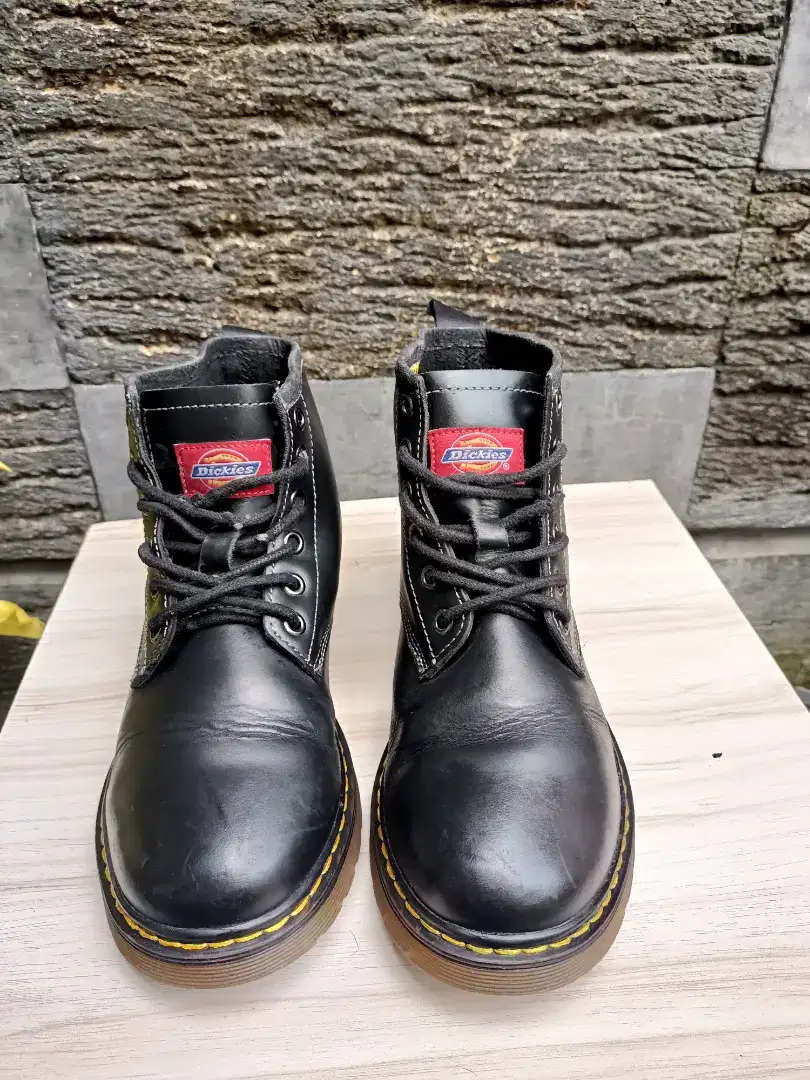 Dickies martens