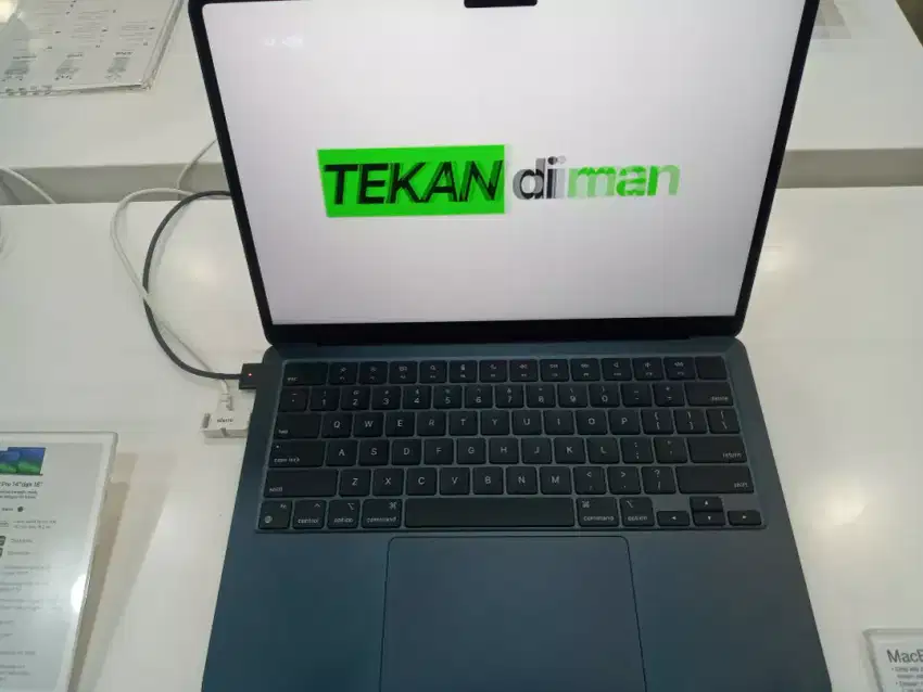 Kredit MacBook 13 inc¹ Air segampang itu cukup pakai E Ktp saja