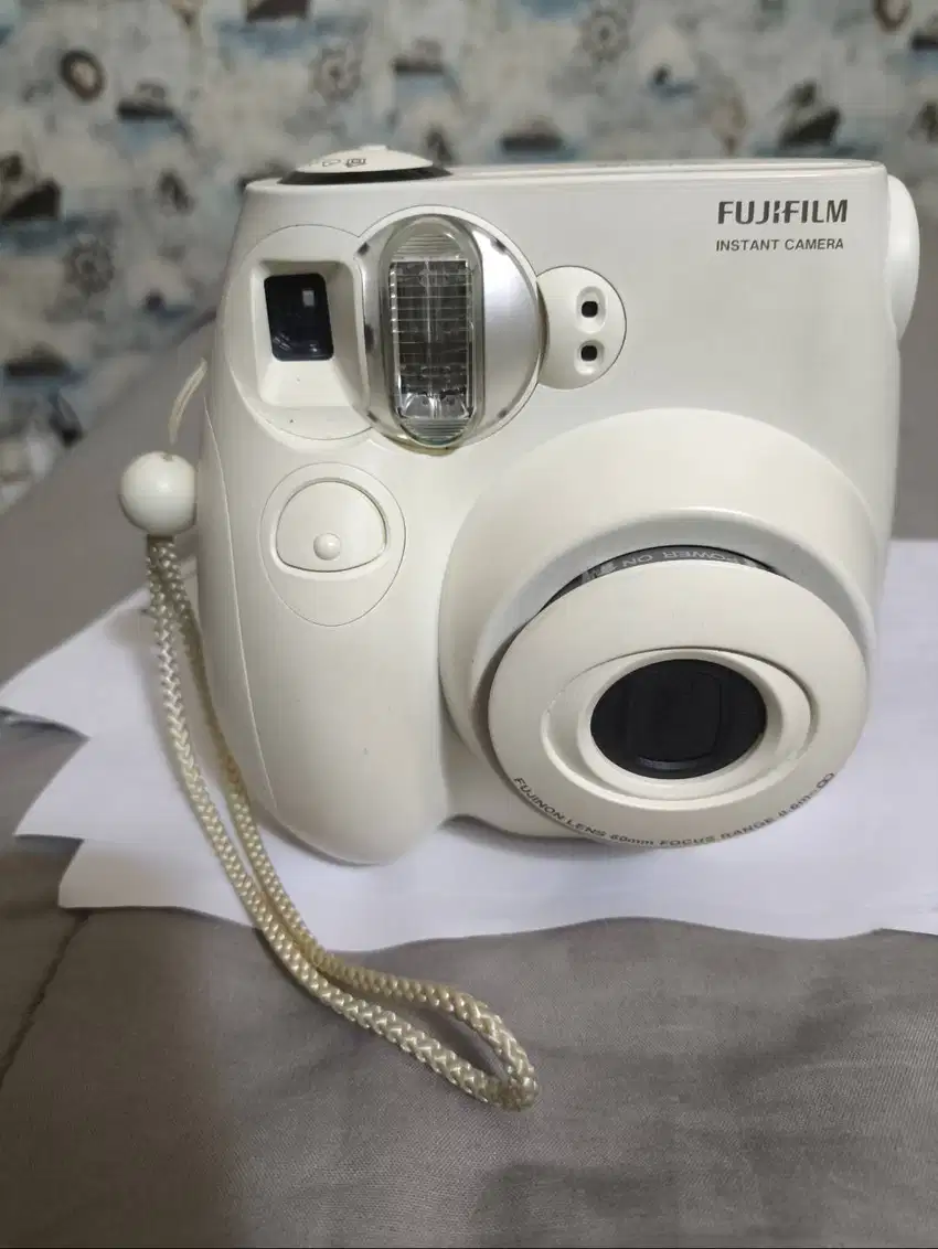 fuji film polaroid