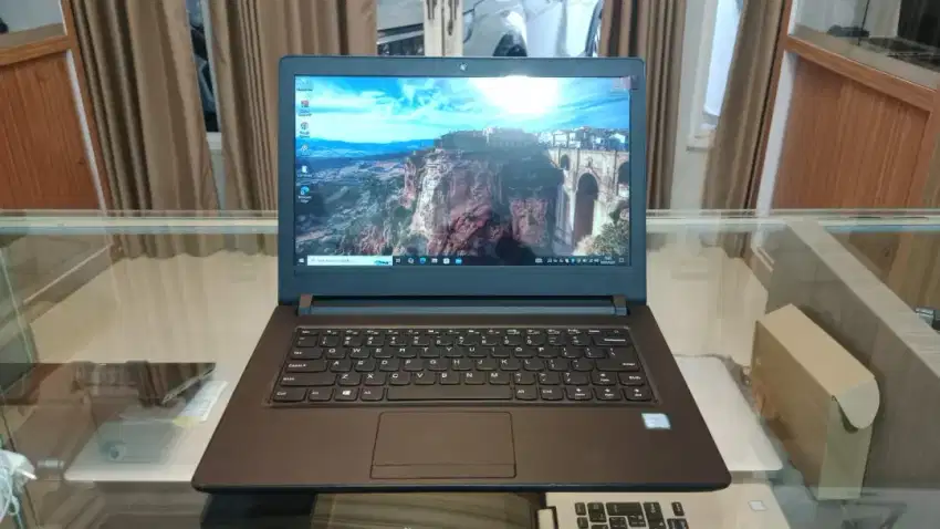 Laptop lenovo core i3 ram 20 gb original windows asli