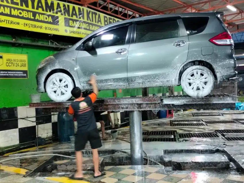 Ertiga Matik Android player 10 disewakan harian mingguan bulanan