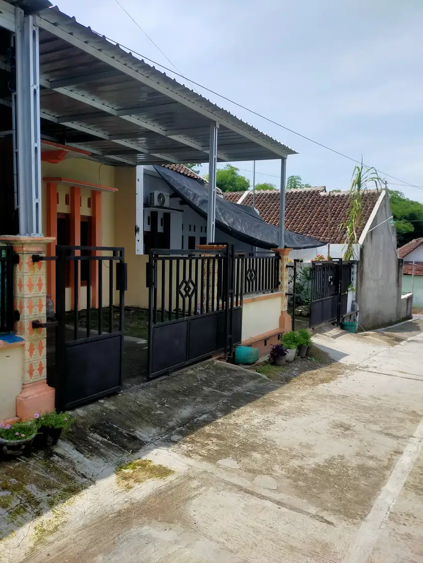 DIKONTRAKKAN : Rumah yg berlokasi 4 mnt dr Alun-alun SRAGEN