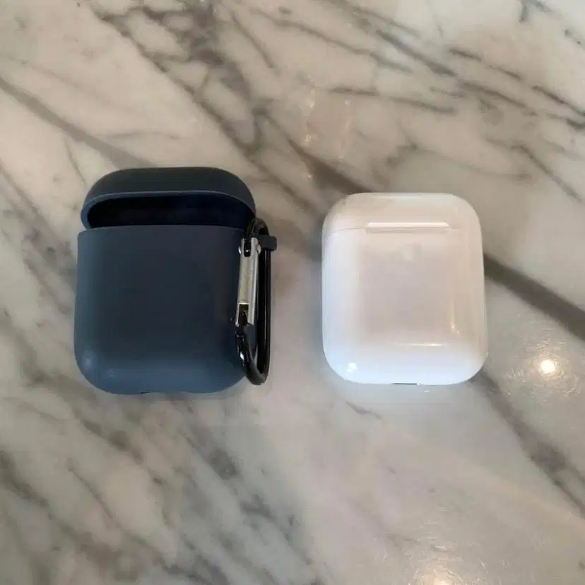 Apple Airpods 2 Wireless Charging