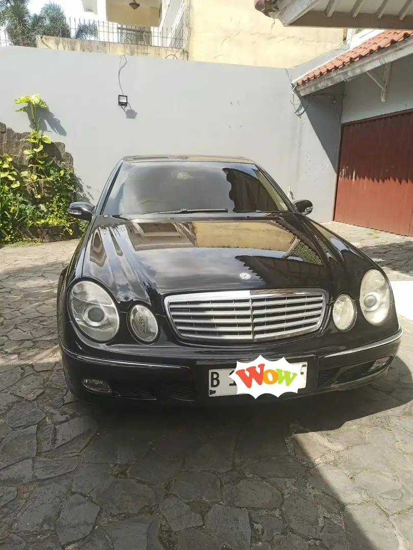 Mercedes-Benz E260 2003 Bensin