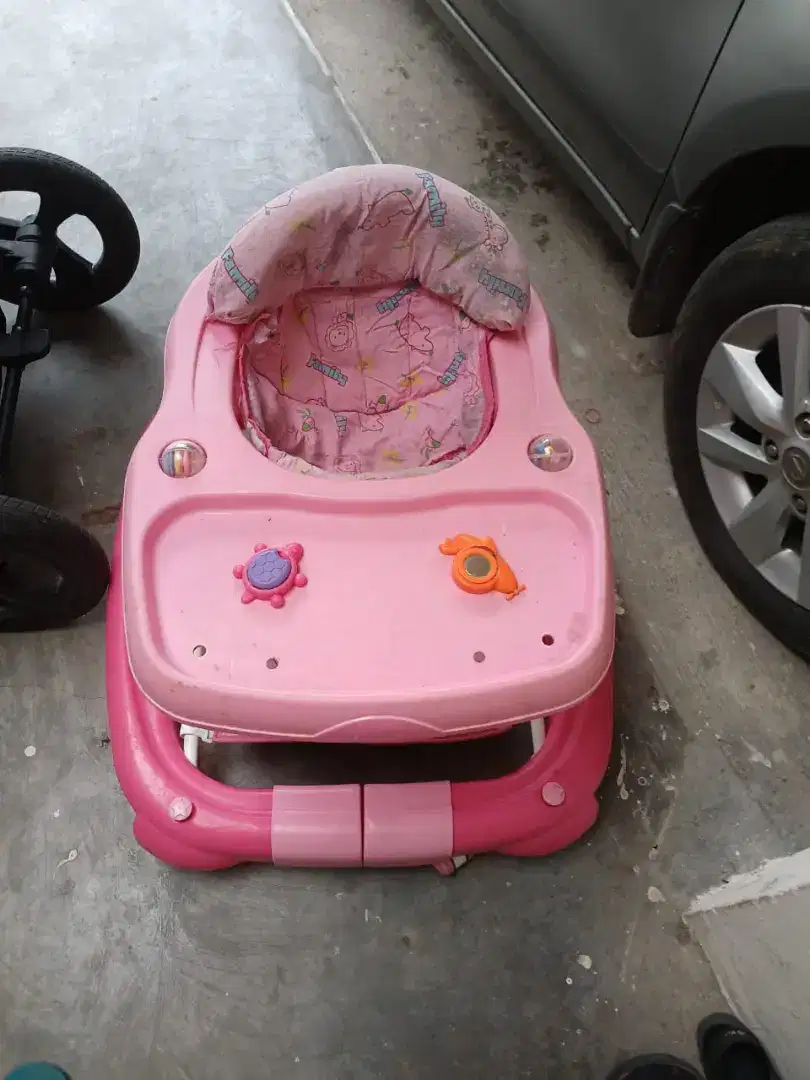 Dijual Baby walker family warna pink