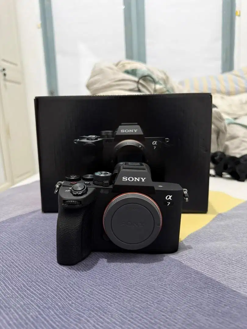 KAMERA SONY A7IV SECOND LIKE NEW GARANSI RESMI MASIH ADA