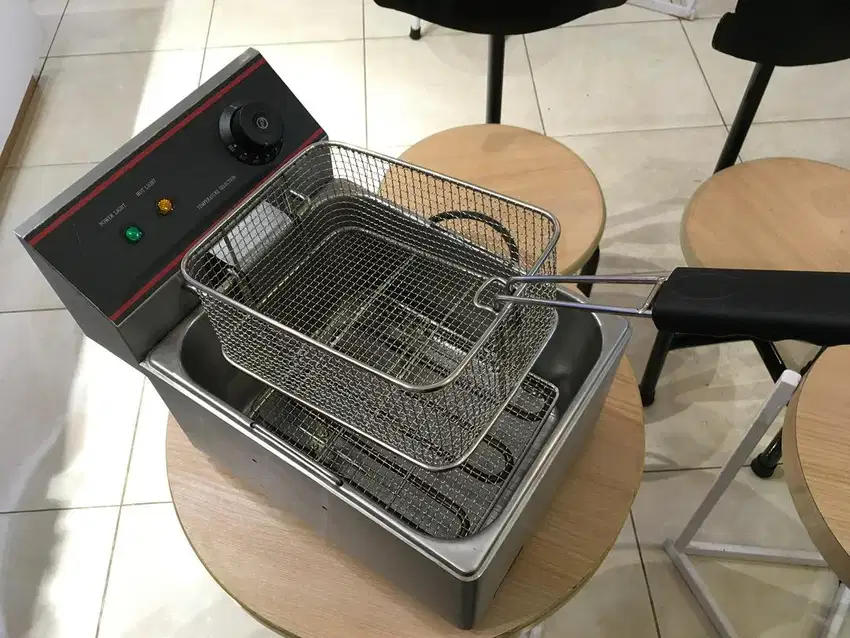 Dijual Electric Deep Fryer Krischef