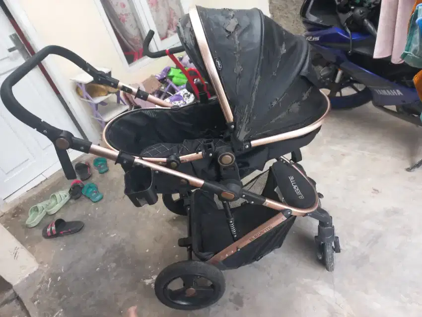 Dijual stroller pliko elegante,