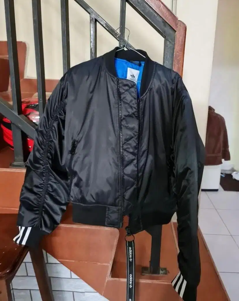 Adidas Bomber Like New