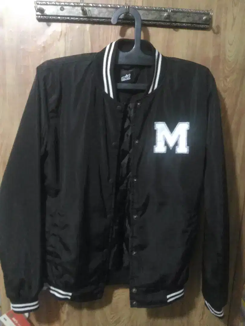 Jaket varsity mef size m