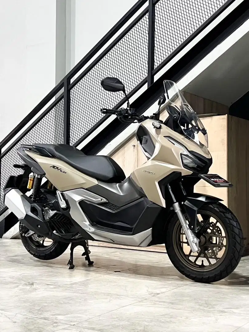 ODO 1000 Perak! Honda ADV160 ABS 2024