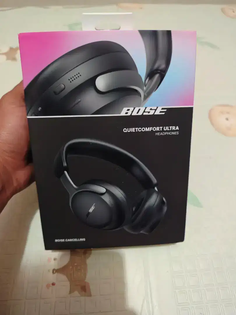 Bose Quitecomfort Ultra Headphone NEW BNIB