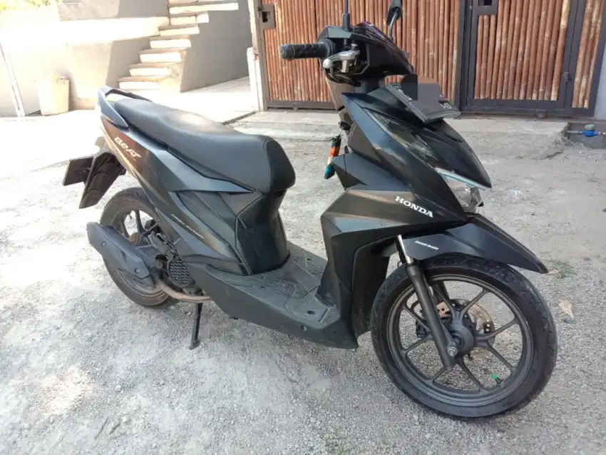 Dijual Motor Beat Delux Kondisi Mulus