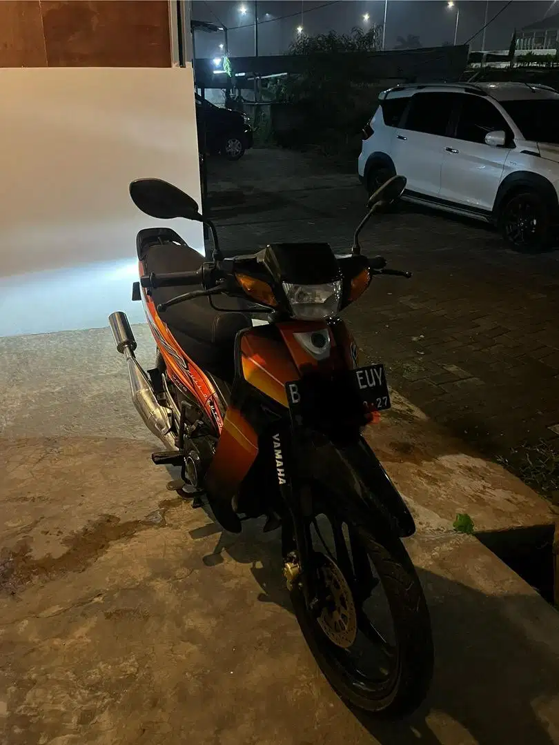 Yamaha F1zr tahun 2003 orange hitam