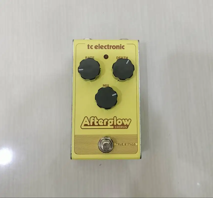 Efek Gitar TC Electronic Afterglow Chorus