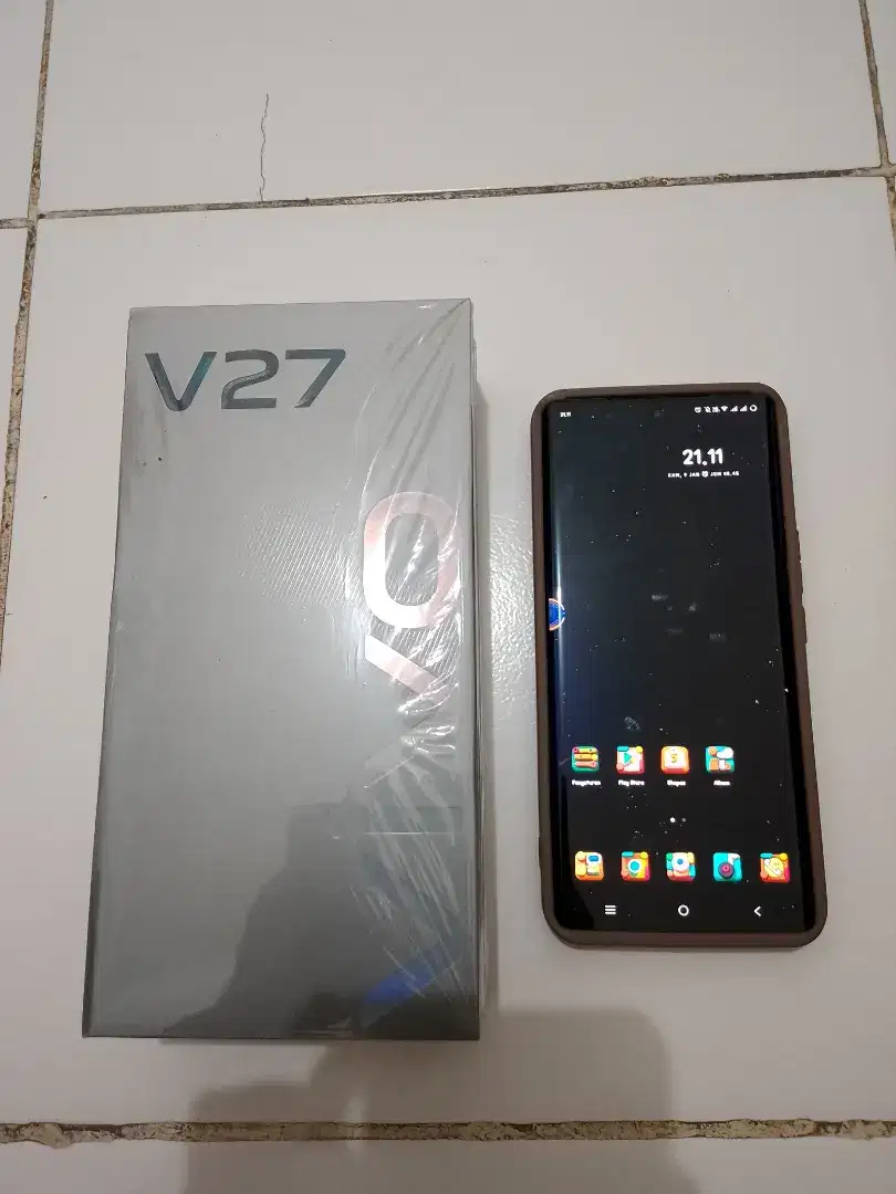 Vivo v27 5g Noble black 4.2 jt