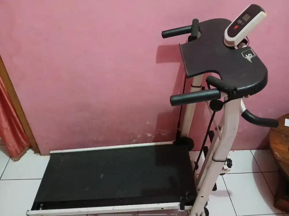 Treadmill tinggal pake