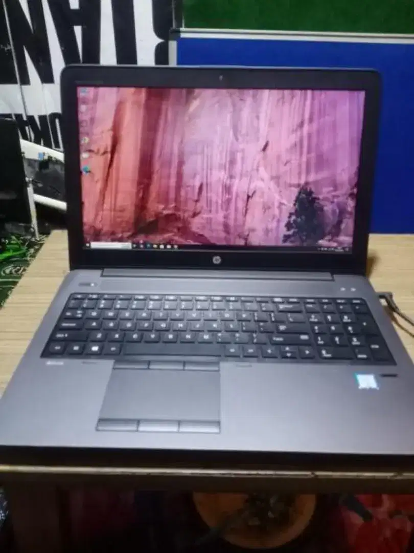 Jual laptop (merek hp)