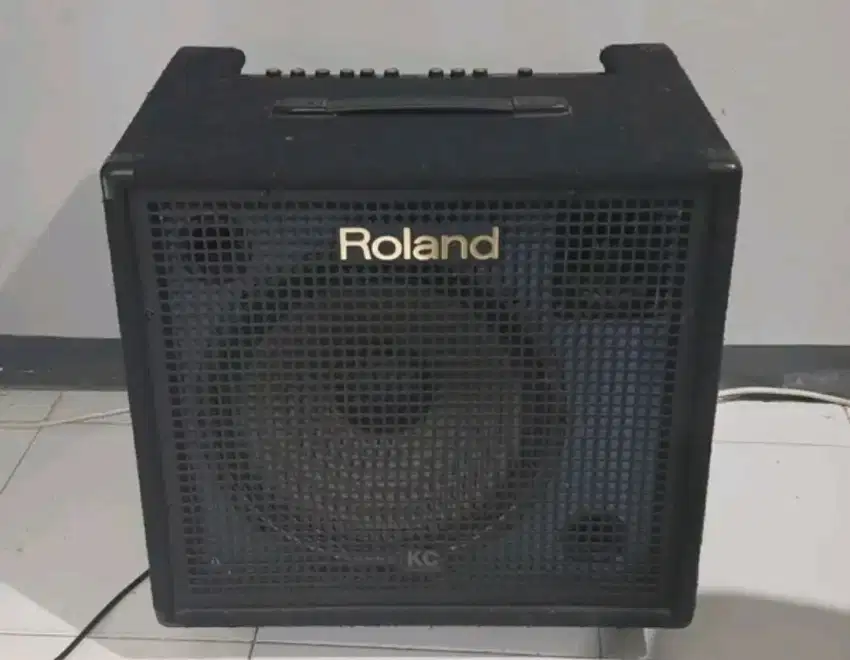 Amplifier Keyboard ROLAND KC 550 normal mulus/terawat